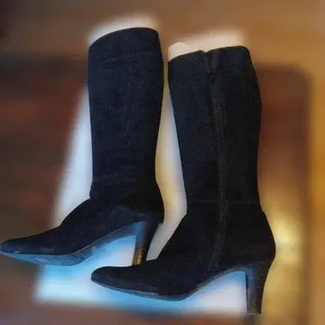 Pitti 블랙 스웨이드 롱 부츠