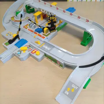 프라레일 토미카와 놀자! 오고 건너자! 캉캉 건널목 세트