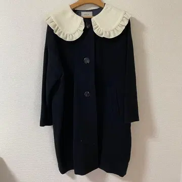 MILK 블랙 LOOKBOOK 게재 코트