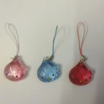 헬로키티 아크릴 키링 3개 세트