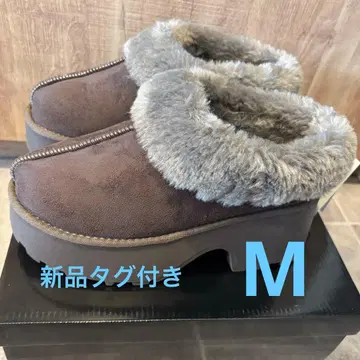 택 포함 새상품 AZUL BY MOUSSY 통굽 무스탕 슬립온 M