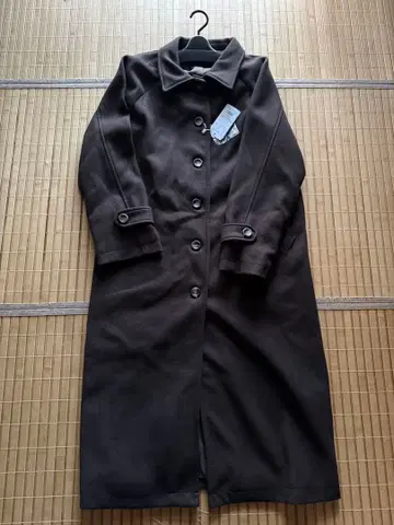 클리어 다크 브라운 롱 코트