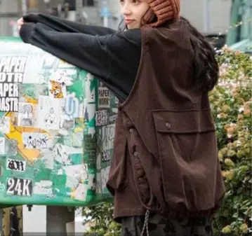 니코앤드 보이즈 실루엣 포켓 베스트 2 브라운 미사용 새상품