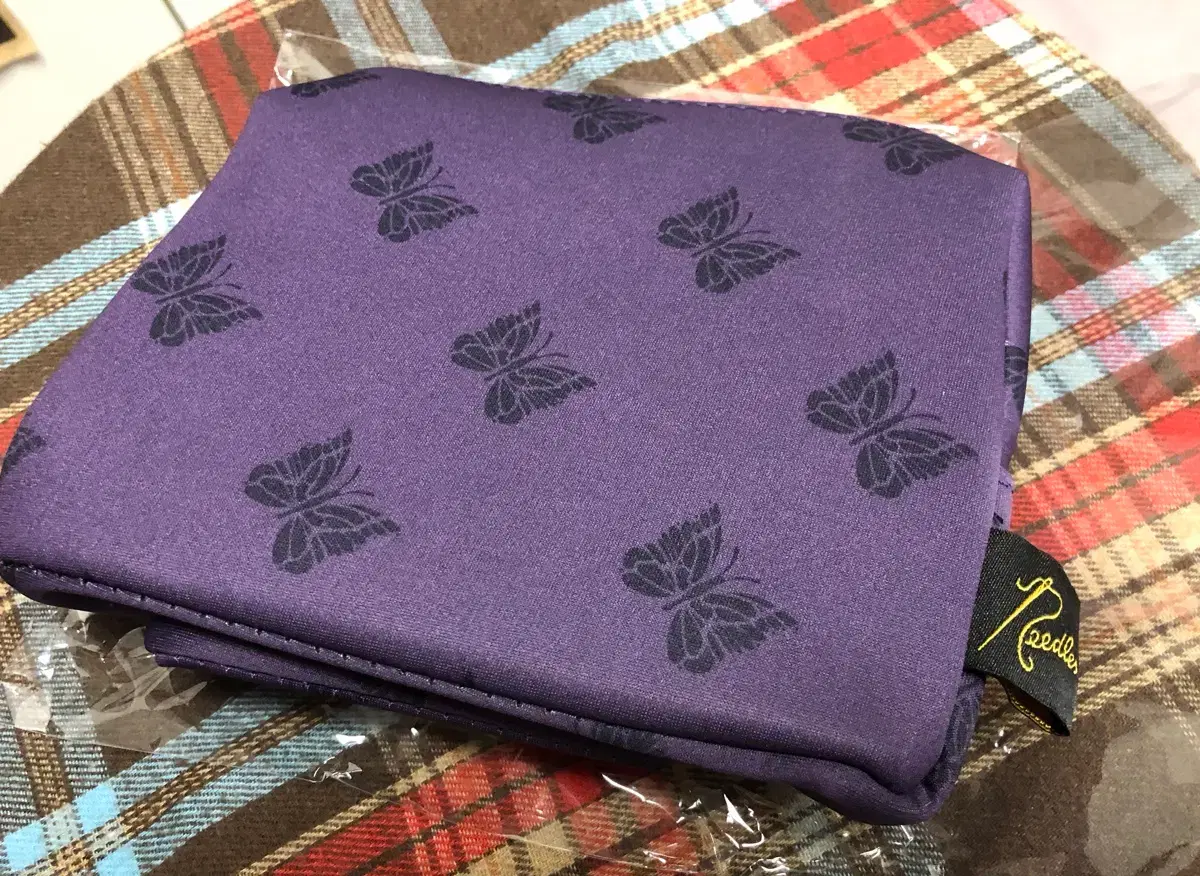 Needles Pouch