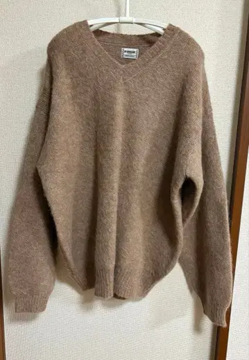 FREAK'S STORE 브라운 V넥 스웨터 L 사이즈