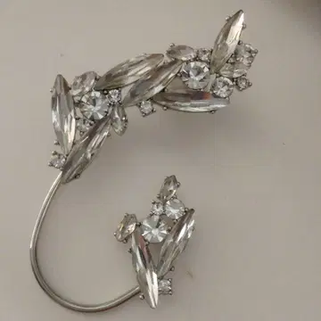 셀포드 크리스탈 장식 한쪽 귀 이어커프