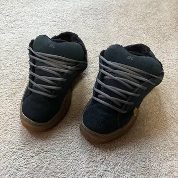 ERL (Eli Russell Linnetz) 스타일 뱀프스