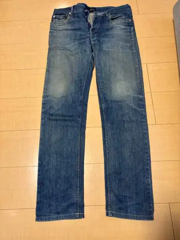 [새상품급] A.P.C. 데님 팬츠 사이즈 29