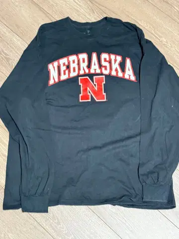 롱T 네브래스카 대