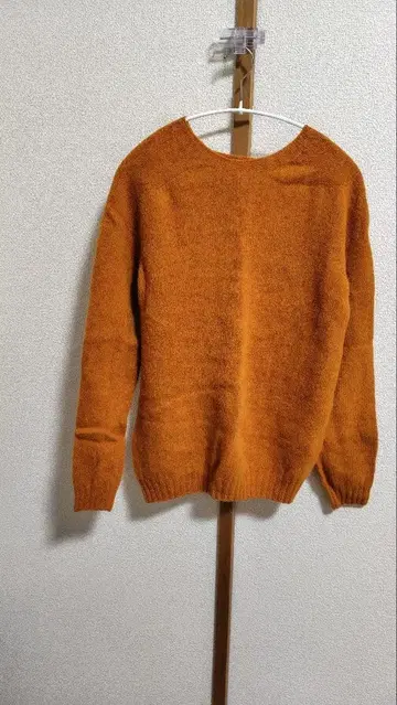 할리 오브 스코틀랜드 니트