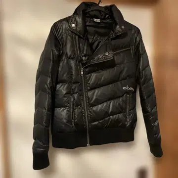 volcom 블랙 다운 자켓 라이더 스타일