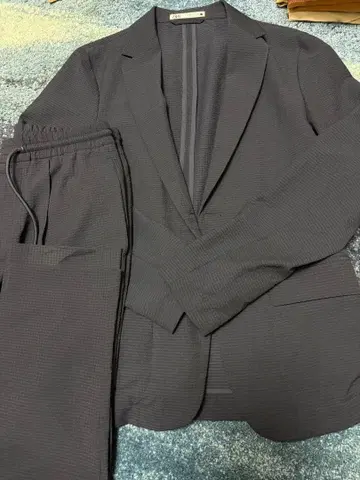 ZARA 네이비 셋업