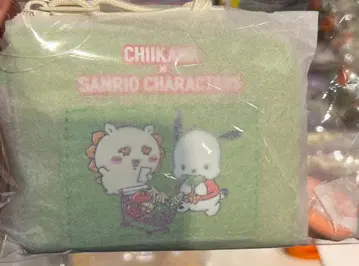 치이카와 산리오 캐릭터즈 컴팩트 지갑 (시사 & 포차코)
