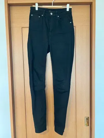 블랙 스키니 데님 누디진