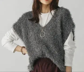 미사용 보송보송 샤기 베스트 긴팔 티셔츠 세트