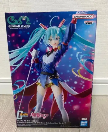GUNDAM x MIKU 피규어