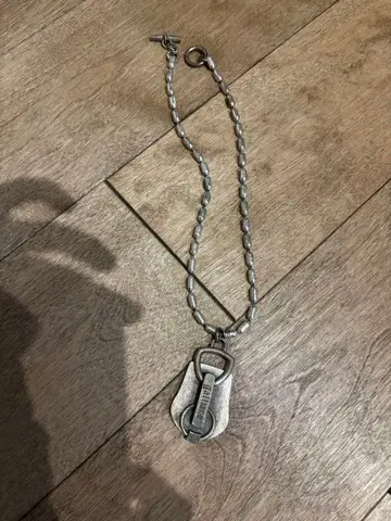 john galliano 메탈 목걸이