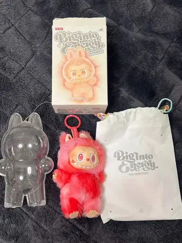 LABUBU 라부부 정품 핑크 투명 케이스 및 카드 포함