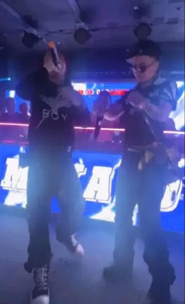 straightline 데님 mikado 미카도 harka 착용