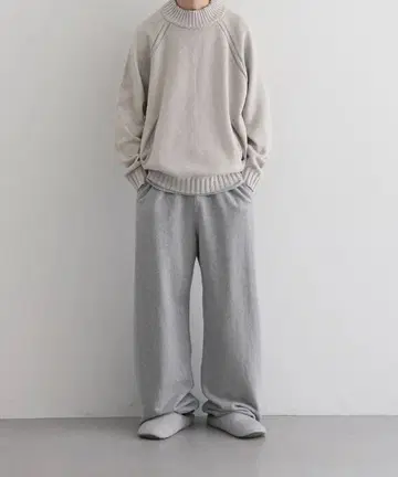 산산기어 SAN SAN GEAR 스너그 니트 웜 그레이