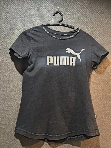 PUMA 블랙 반팔 티셔츠
