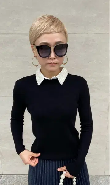 핸드메이드 펄 탈착식 옷깃 니트 JENNE 블랙