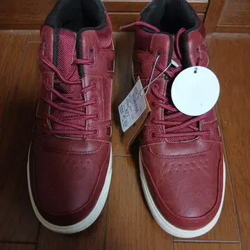 Wild Thing 버건디 하이컷 스니커즈