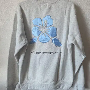 neos 꽃무늬 프린트 맨투맨