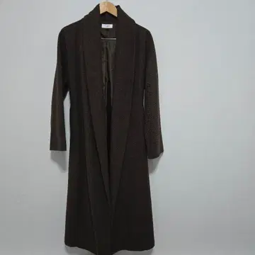 EMODA 브라운 헤링본 롱 코트