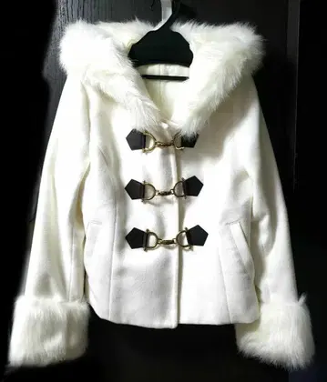 [ 새상품급 ] 세실 맥비 더플 코트 숏코트 화이트 화이트