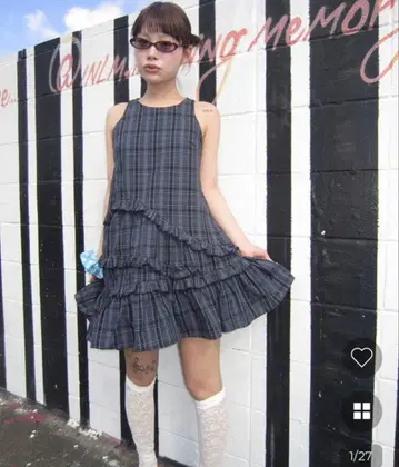 유니크 프릴 티어드 체크 슬리브리스 미니 원피스 haku nugu