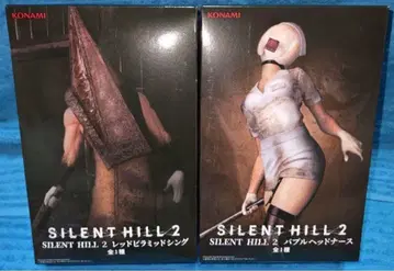 사일런트 힐 피규어 간호사 레드 피라미드 싱 2종