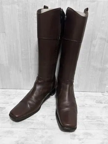 새상품급 ing 다크 브라운 여성용 가죽 롱 부츠 23cm