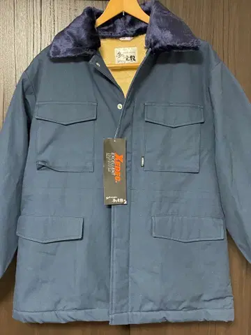 지베크 XEBEC 보아 부착 방한 코트 겨울의 주인공