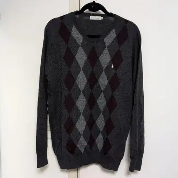 Hush Puppies V넥 니트 아가일 무늬