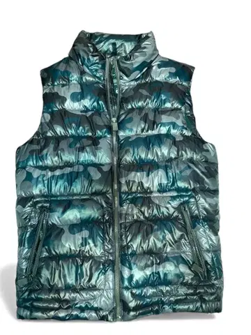 GAP 다운 베스트 카모플라쥬