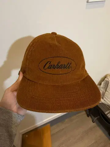 Carhartt 코듀로이 캡 브라운
