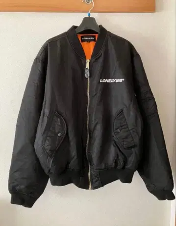 LONELY MA-1 리버서블 자켓 블랙