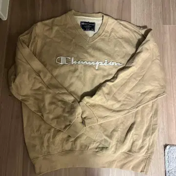 Champion 베이지 V넥 맨투맨 L