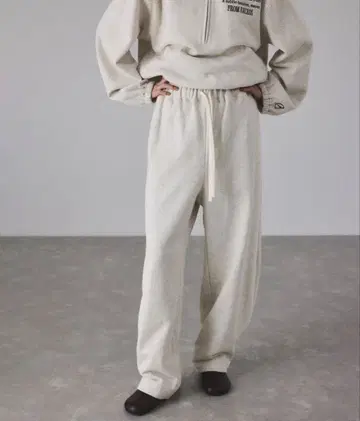 [새상품급] ADAM ET ROPE 커브 스웨트 팬츠