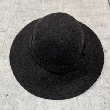 새상품 10780엔 Passaggio Della Toscana 햇