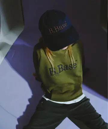 B.Base 후드티 카키 미개봉 새상품 택 포함