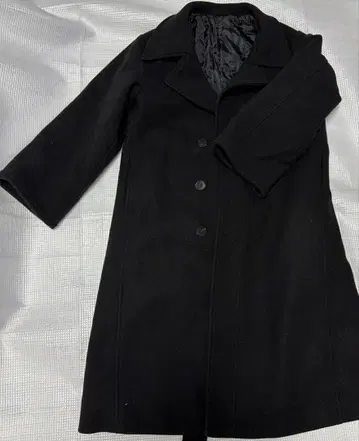 블랙 롱 코트 퀼팅 안감 슬릿 있음 S