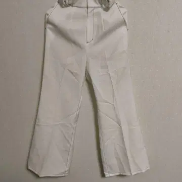 [미사용 새상품] HARE 플레어 팬츠 여성용 화이트