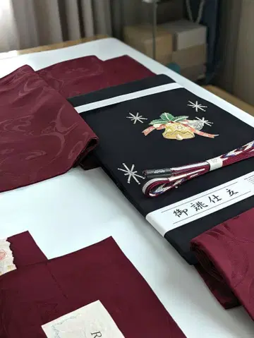 순수 실크 고센 시오제 수제 염색 크리스마스 문양 9치 나고야