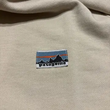 [ 착용 3회 ] patagonia 크루넥 맨투맨 S