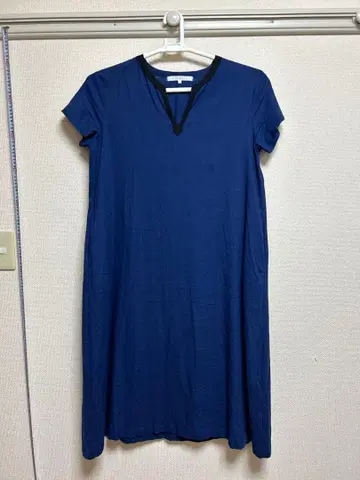 LELASIC 네이비 V넥 반팔 원피스 M