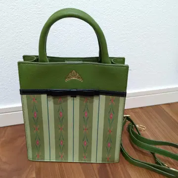 시마무라 안나와 엘사 대관식 백