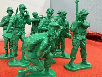 그린 컬러 밀리터리 피규어 8체 세트