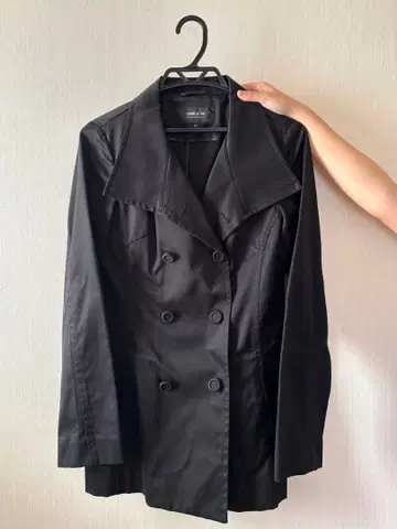 COMMECAISM 컴시즘 트렌치코트 스프링 코트